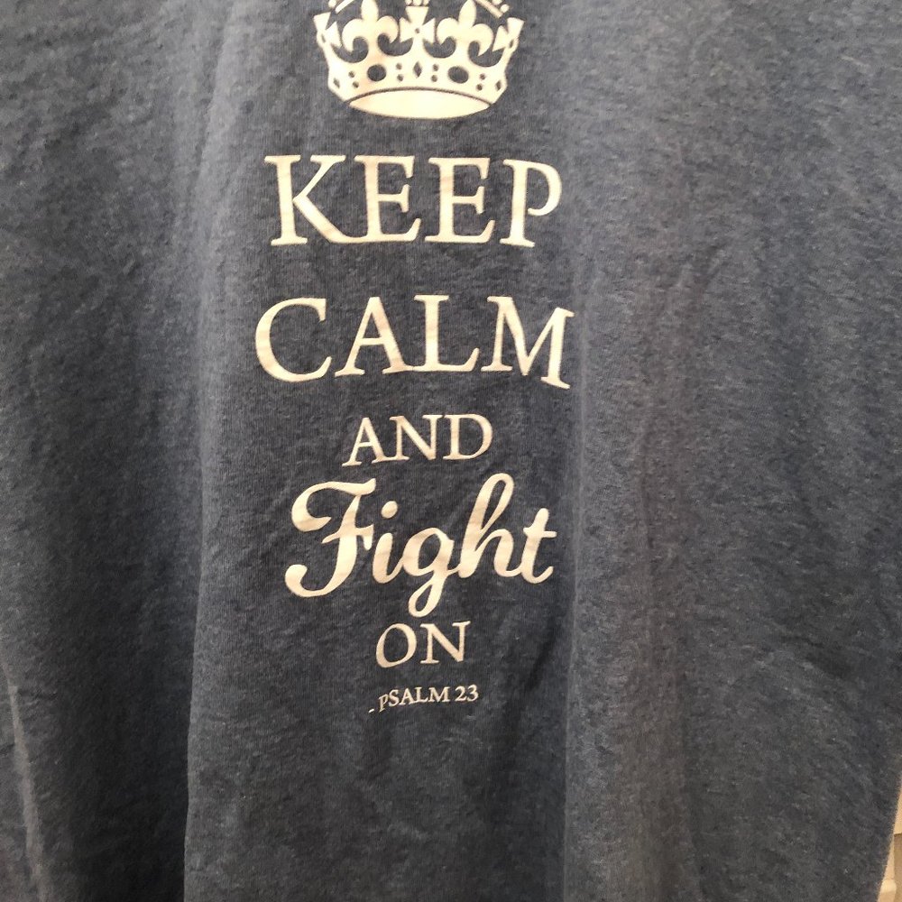 Keep Calm and Fight On Tshirt, Gildan, size 2XL - Picture 3 of 4